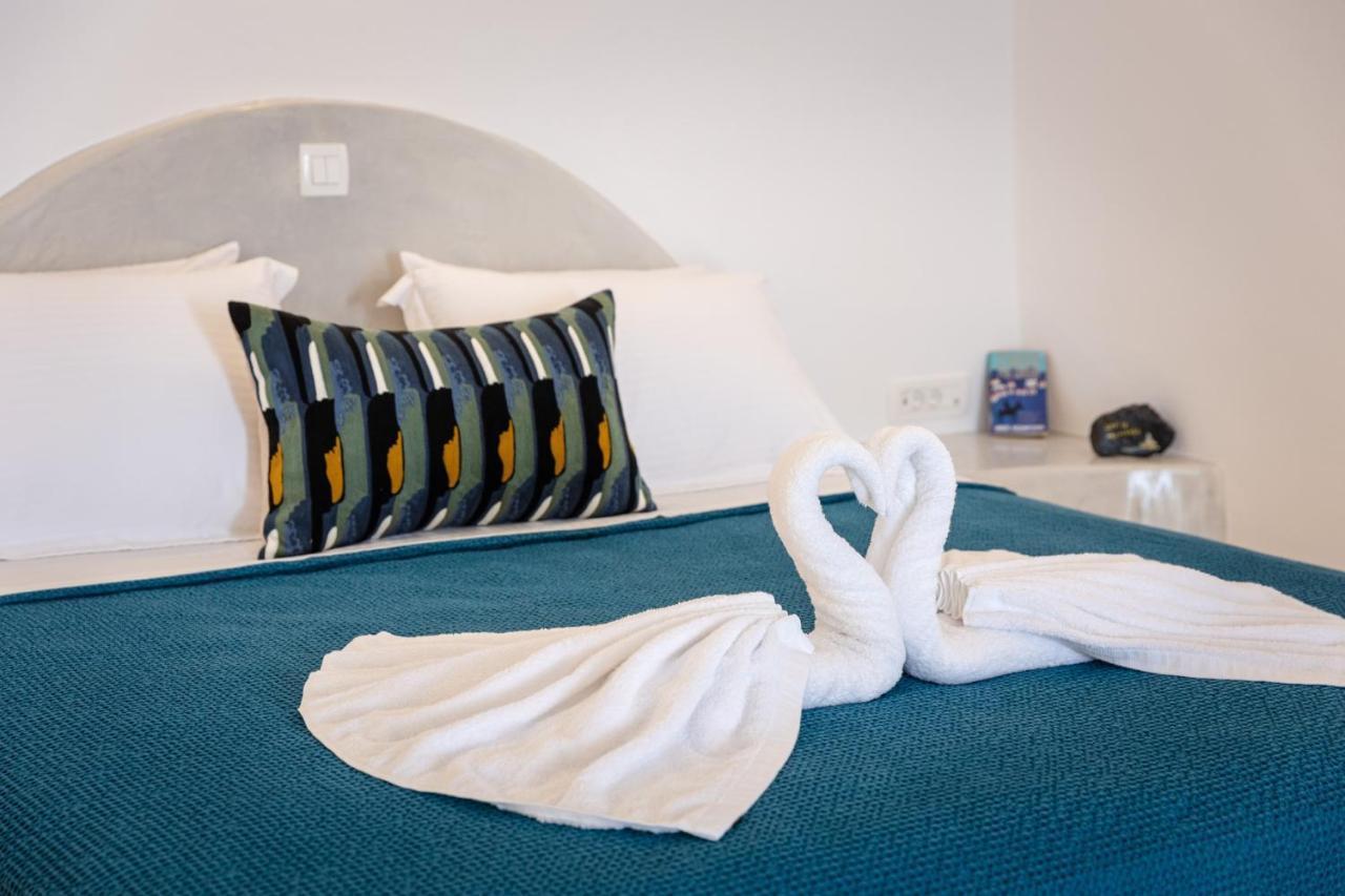 Sunborn Oia Suites Buitenkant foto