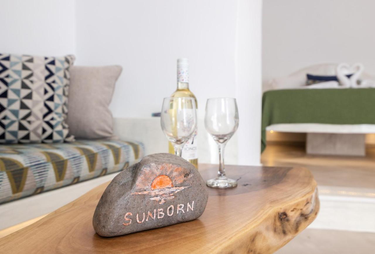 Sunborn Oia Suites Buitenkant foto