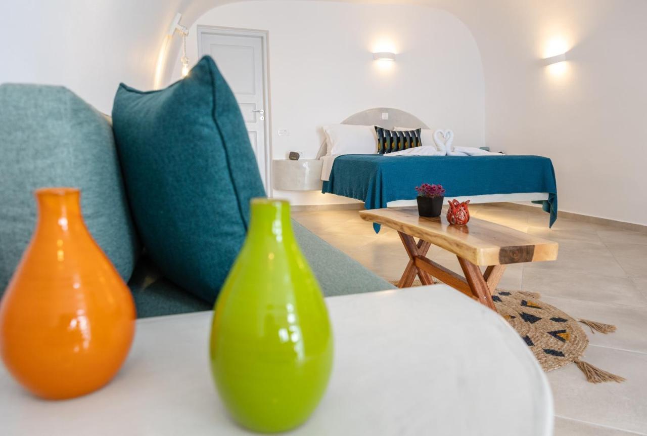 Sunborn Oia Suites Buitenkant foto