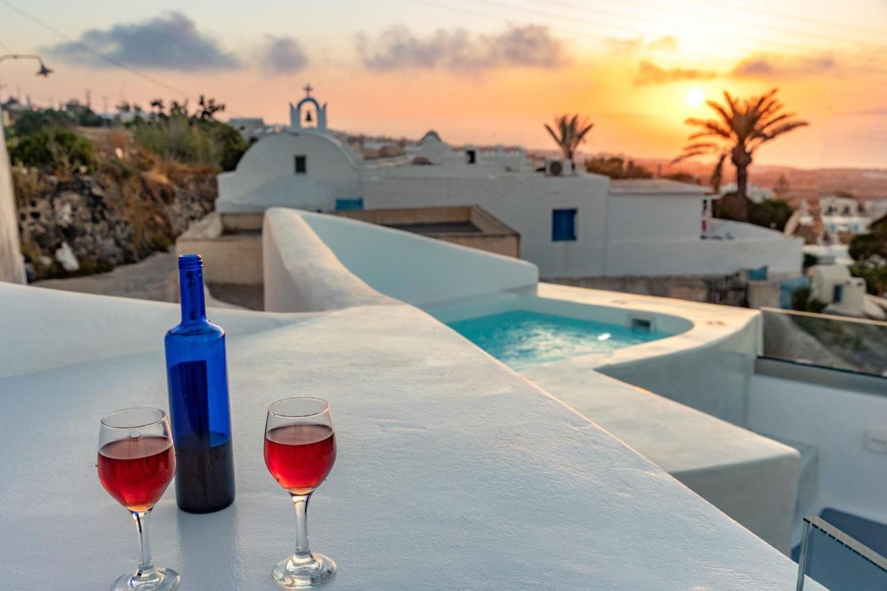 Sunborn Oia Suites Buitenkant foto